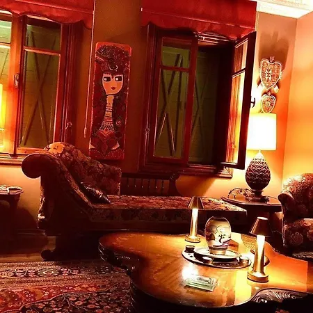 Appartement Historic 3-story Mansion With Sea View Terrace *